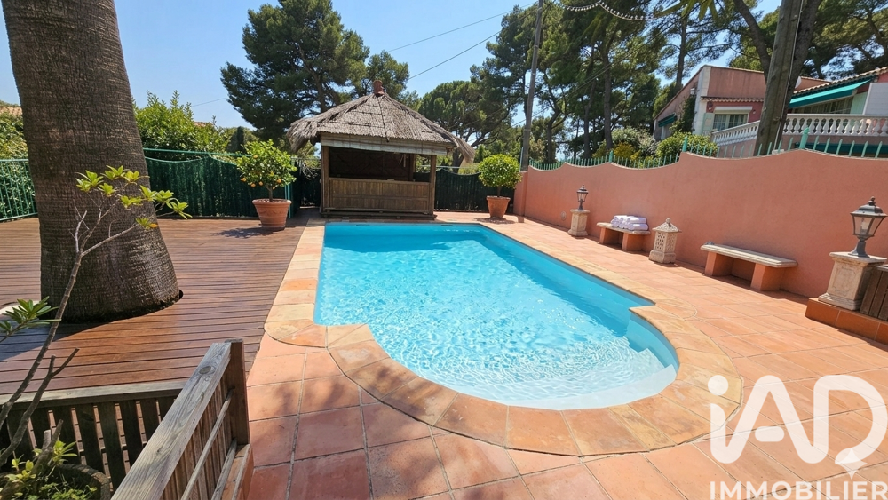 � vendre  Maison Hy�res (83400)