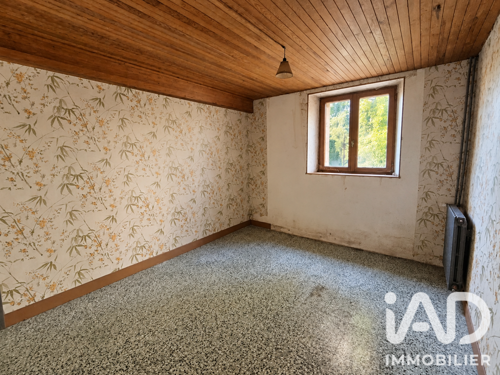 Vente Maison Vente Maison de village 6 pièces Champlat-et-boujacourt