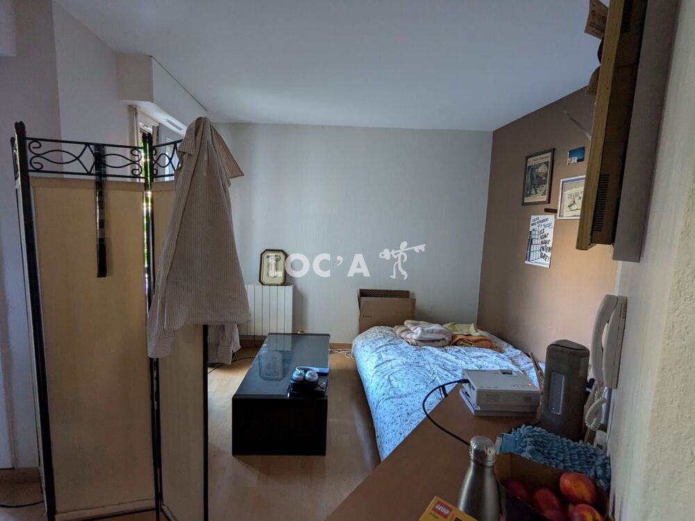 550€ cc / Mois GARE STUDIO Meublé de 23 m² situé dans ....