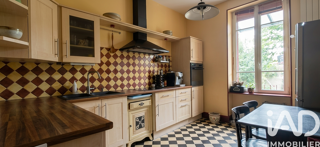  Maison à vendre 8 pièces 179 m²