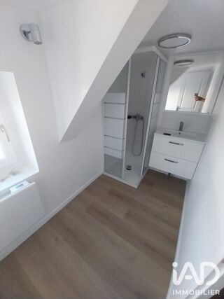  Appartement à louer 3 pièces 55 m²
