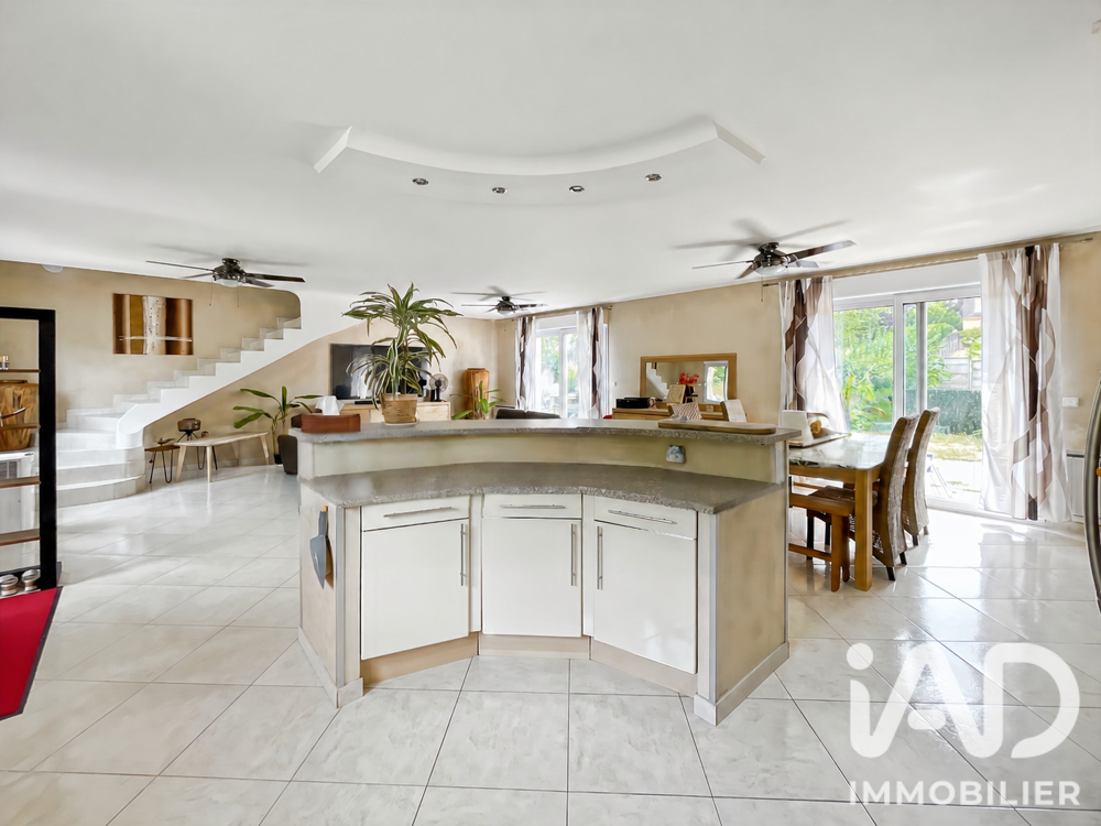 Vente Maison traditionnelle 5 pièces