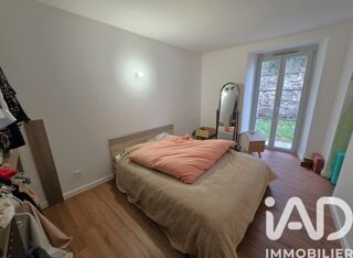  Immeuble � vendre 260 m�