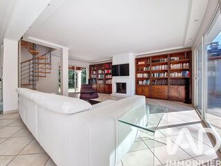  Maison à vendre 9 pièces 305 m²