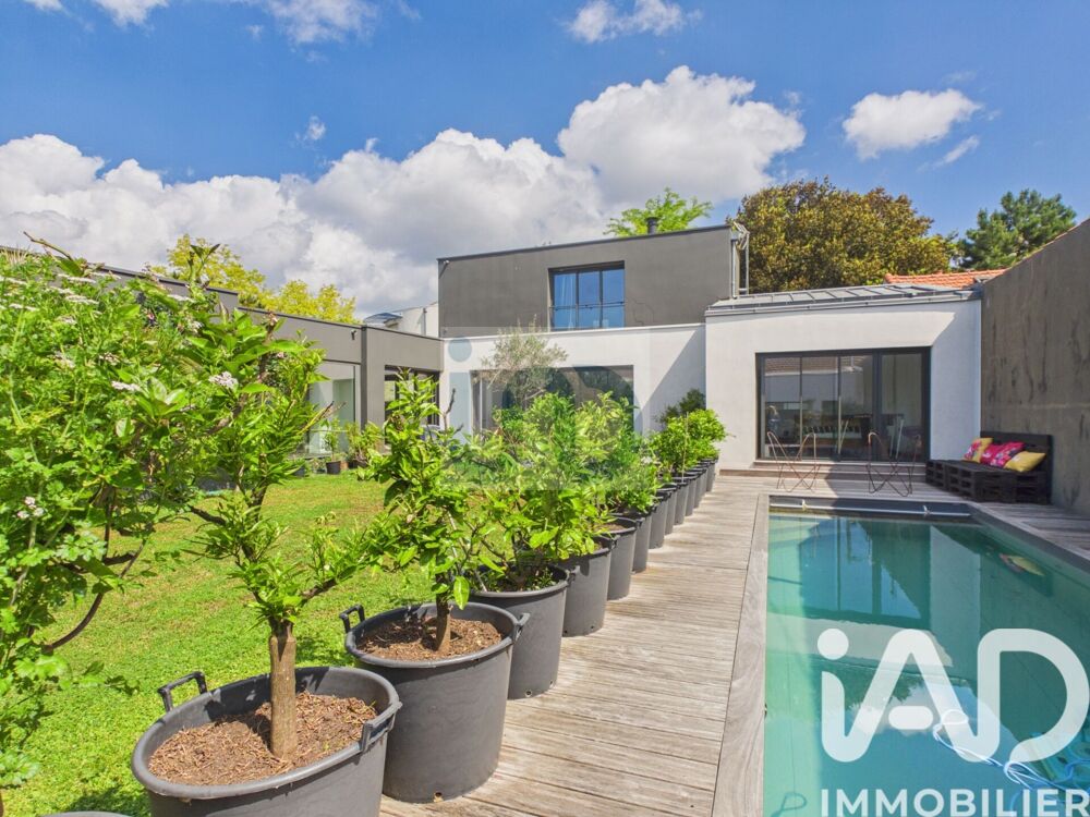 à vendre  Maison La Rochelle (17000)