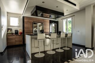  Maison à vendre 9 pièces 330 m²