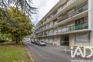  Appartement à louer 3 pièces 57 m²