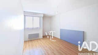  Appartement à louer 5 pièces 131 m²