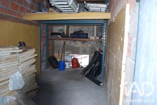  Parking / Garage à vendre 412 m²