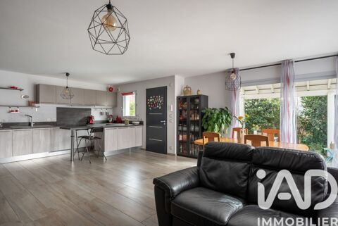   Vente Maison de ville 7 pièces Maison - 7 pièce(s) - 162 m²