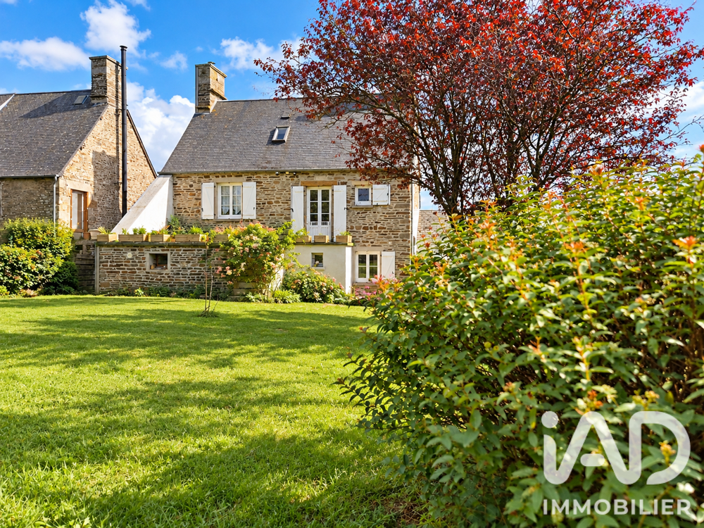 Vente Maison Vente Maison de village 5 pièces Perriers en beauficel