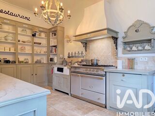  Maison � vendre 10 pi�ces 250 m�