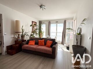  Appartement à louer 5 pièces 90 m²