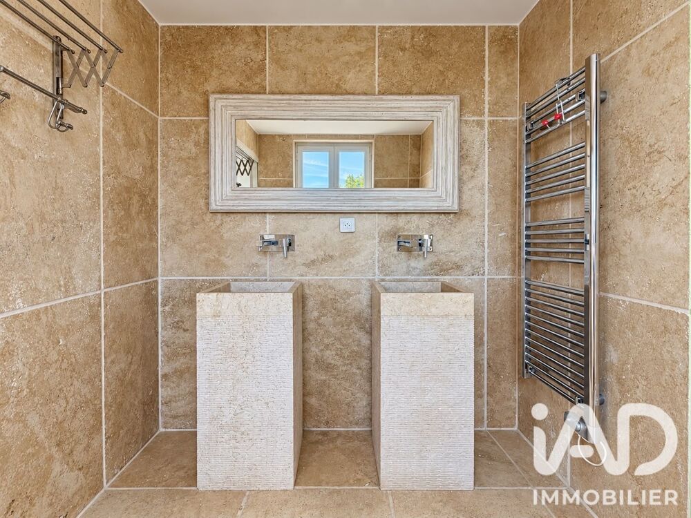 à vendre  Appartement Toulon (83000)
