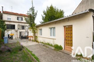  Immeuble à vendre 180 m²