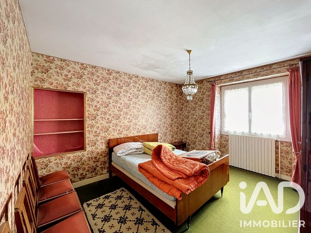 Vente Maison Vente Maison de village 7 pièces Beugnon-thireuil