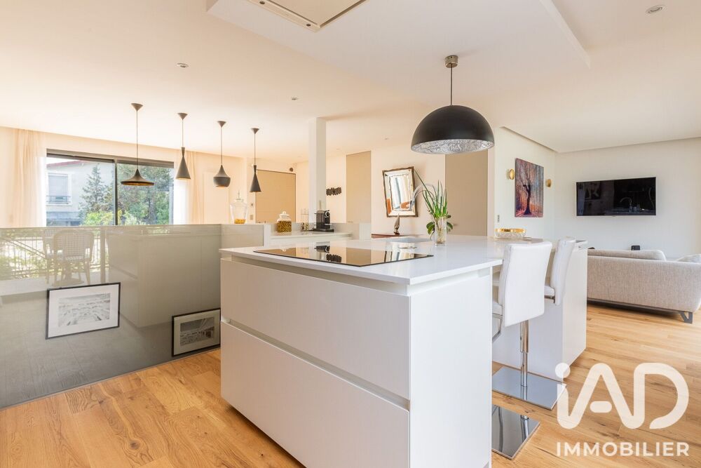 Vente Maison Vente Maison/villa 7 pièces Le plessis-robinson