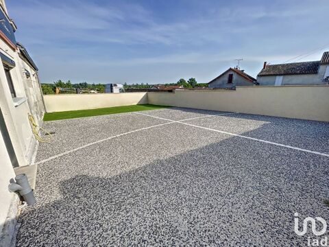   Location - 100 m² 