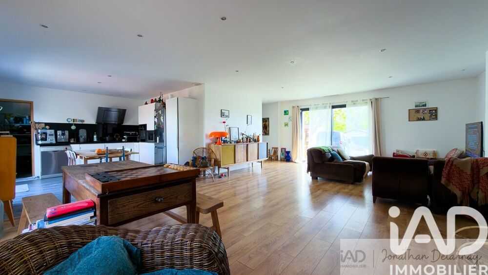 Maison 5 pièces 143 m² · à Créon · 143 m² · 425 000 €