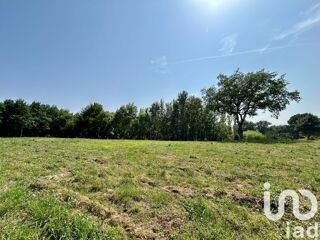  Terrain à vendre 677 m²
