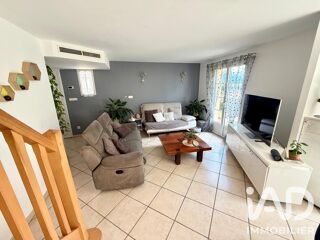 Vente Maison Vente Maison traditionnelle 7 pièces Angaïs