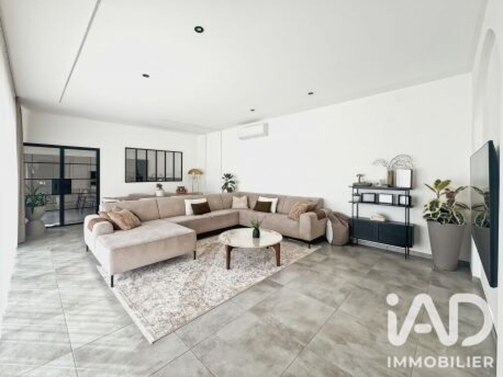 Vente Maison Vente Maison/villa 7 pièces Civens