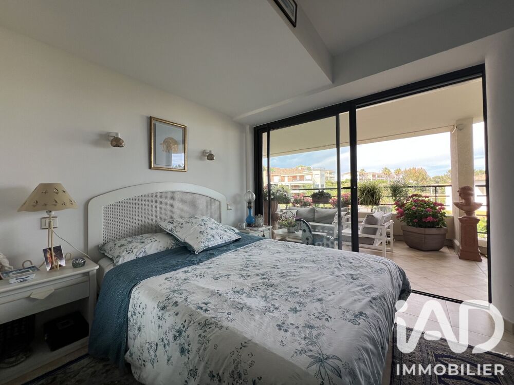 à vendre  Appartement Saint-Raphaël (83700)
