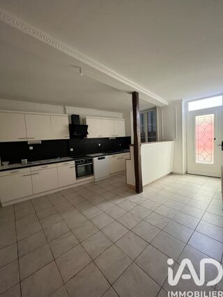  Maison à louer 6 pièces 97 m²