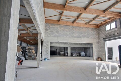 Vente Boutique/Local commercial 544 m&sup2; 1302000 83470 Saint-maximin-la-sainte-baume