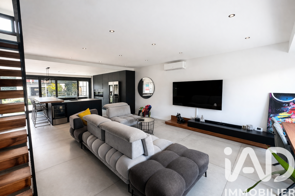 Vente Maison Vente Maison/villa 7 pièces Sainte-geneviève-des-bois