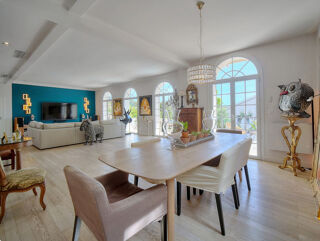  Maison � vendre 5 pi�ces 265 m�