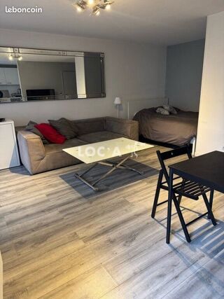  Appartement � louer 1 pi�ce 35 m� Villeurbanne