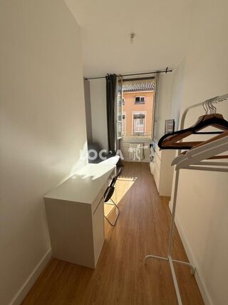  Appartement à louer 3 pièces 30 m²