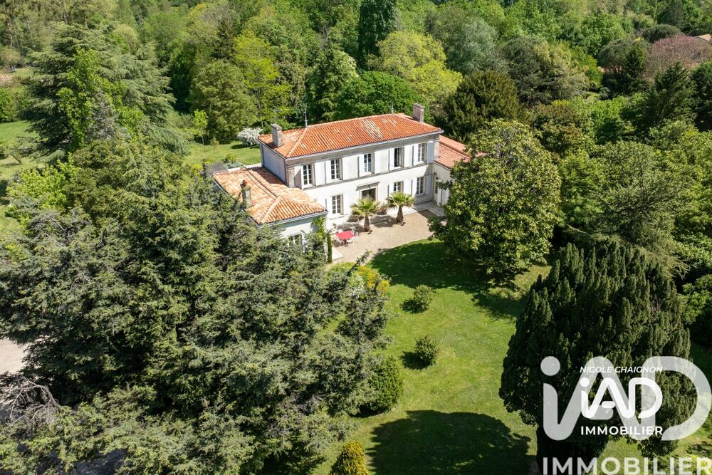 à vendre  Maison François (79260)