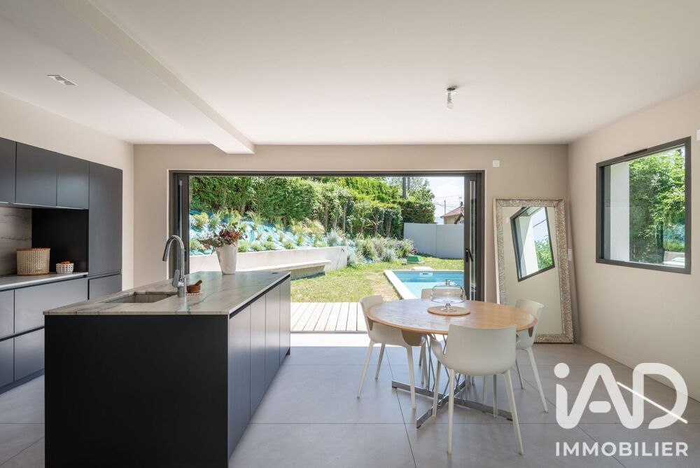 à vendre  Maison Saint-Martin-le-Vinoux (38950)