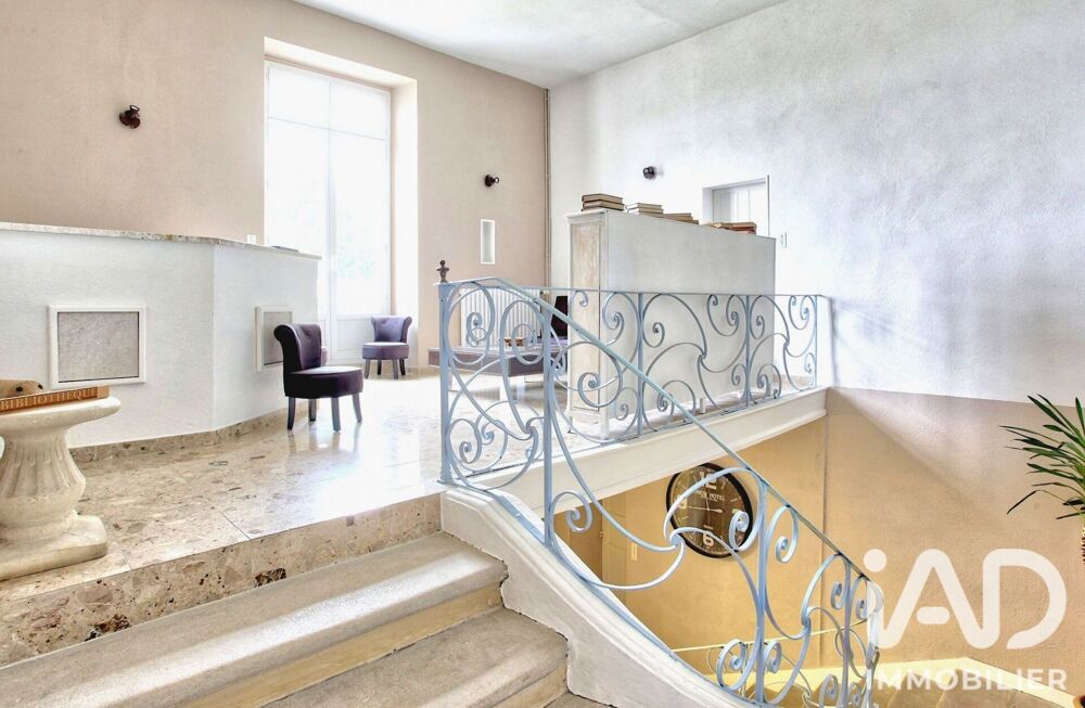 à vendre  Maison Vendeuvre-du-Poitou (86380)