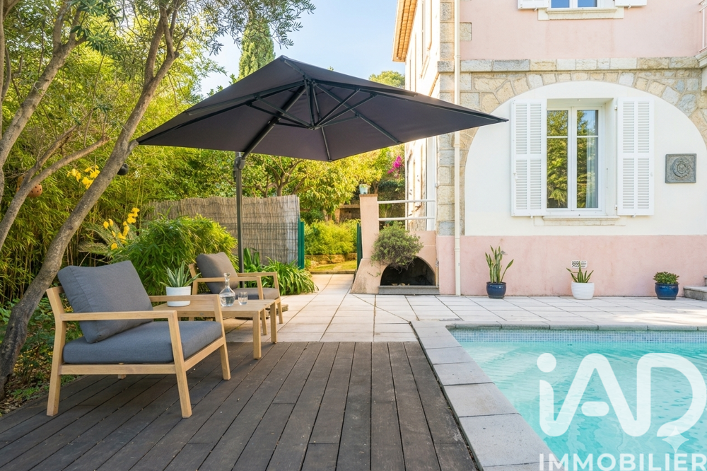 à vendre  Maison Antibes (06600)