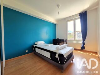  Appartement à louer 4 pièces 12 m²