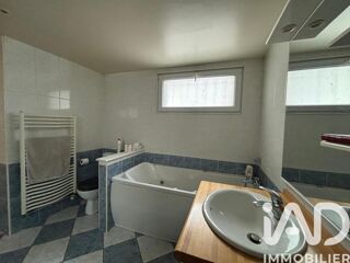  Immeuble � vendre 240 m�