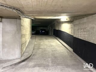  Parking / Garage à louer 14 m²