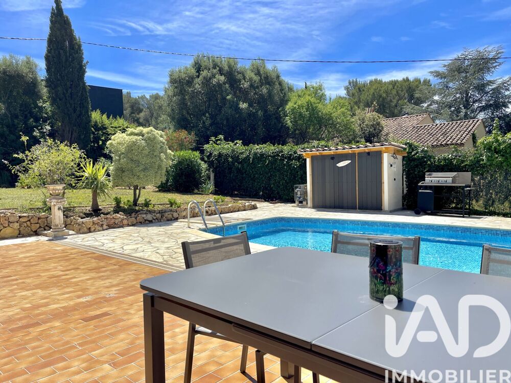 à vendre  Maison Saint-Raphaël (83700)