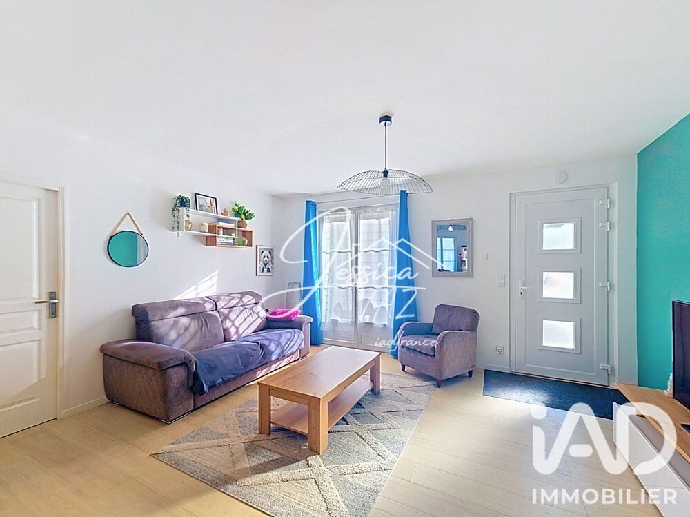 Vente Maison Vente Maison traditionnelle 7 pièces Nanteuil-le-haudouin