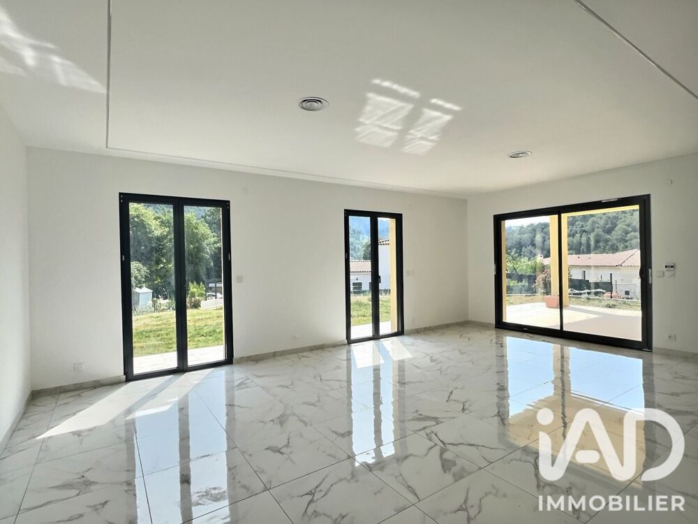 vente Maison - 5 pièce(s) - 163 m² Tourrette-Levens (06690)