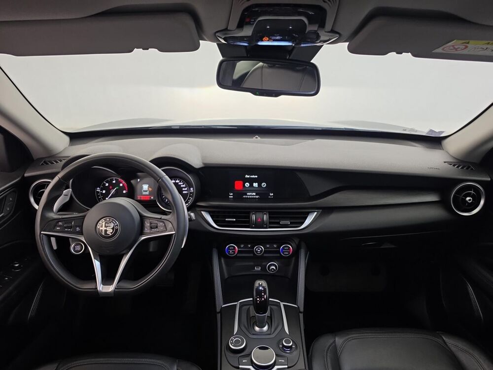 Stelvio 2.2 Diesel 150ch Super AT8 + Cam&eacute;ra de recul + Attelage 2018 occasion 35170 Bruz