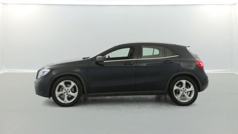 Classe GLA 180 122ch Sensation 7G-DCT + Attelage + Hayon électrique 2018 occasion 35170 Bruz