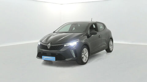 Annonce voiture Renault Clio 19390 €