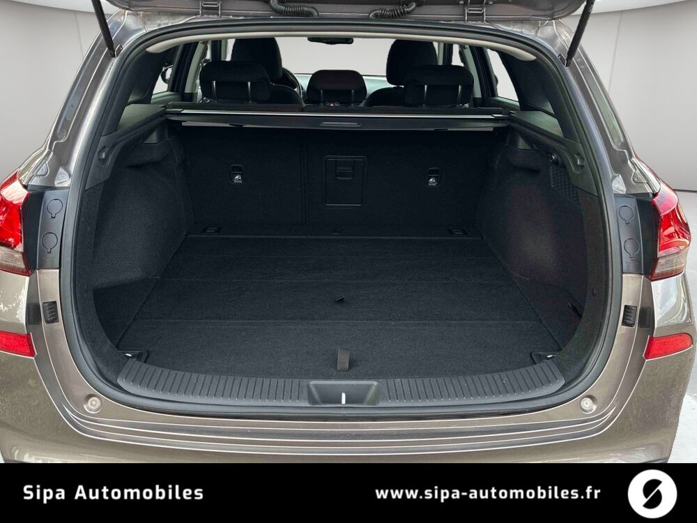 i30 SW 1.0 T-GDi 120 DCT-7 Hybrid 48V Creative 5p 2023 occasion 33110 Le Bouscat