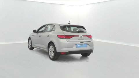 M&eacute;gane IV Berline Blue dCi 115 21N Business 5p 2022 occasion 35170 Bruz