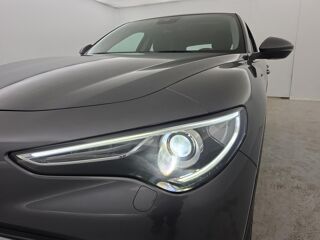Stelvio 2.2 Diesel 150ch Super AT8 + Cam&eacute;ra de recul + Attelage 2018 occasion 35170 Bruz