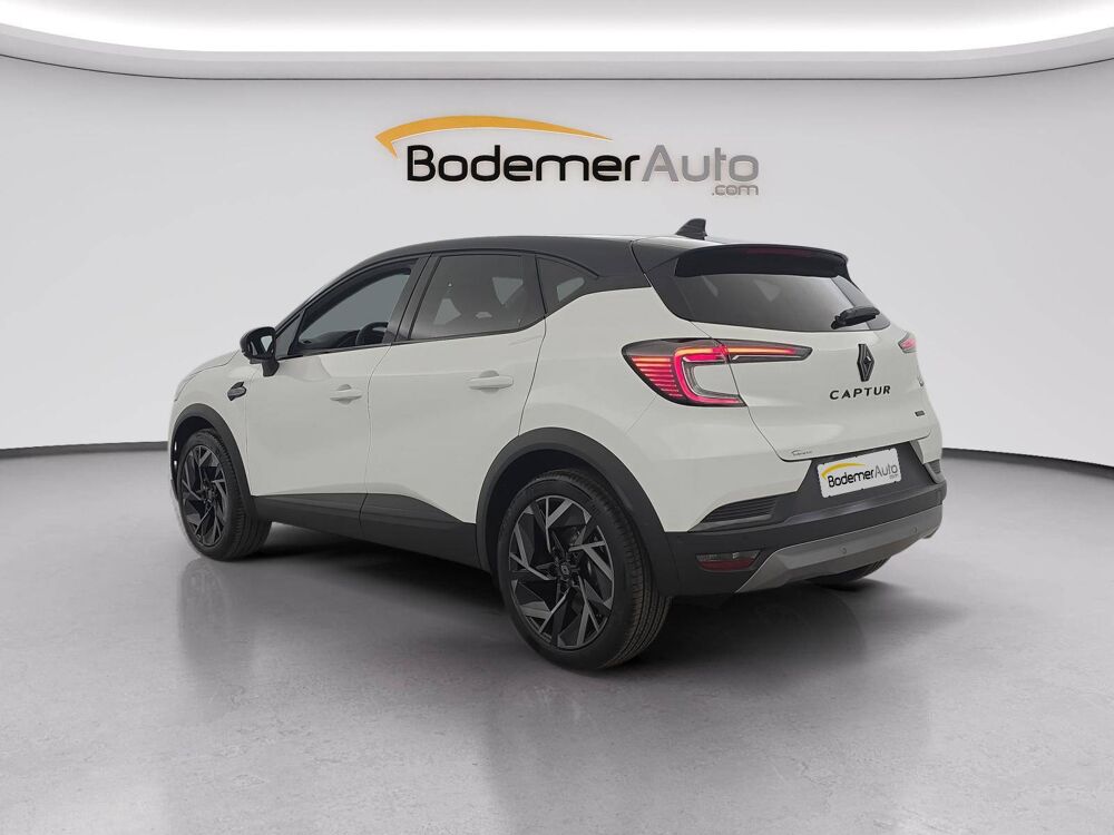 Captur E-Tech full hybrid 160 ch esprit Alpine 5p 2026 occasion 35170 Bruz